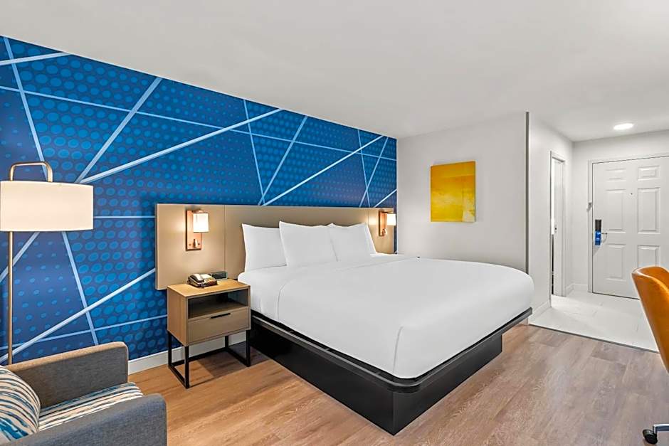 Comfort Inn & Suites Salt Lake City I-80 I-15 Downtown