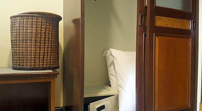 Phi Phi Hotel