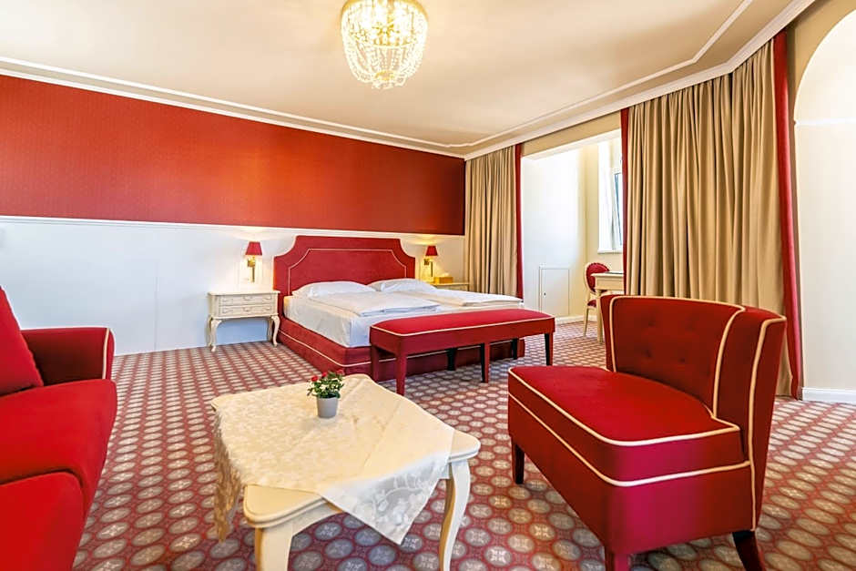 Aviano Boutique Hotel