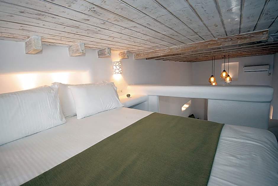 5 Traditional Suites