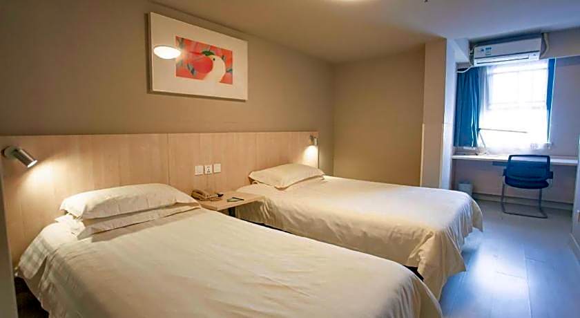 Jinjiang Inn Wuhu Fangte Yinhu North Road