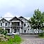 Petit Hotel White Wing