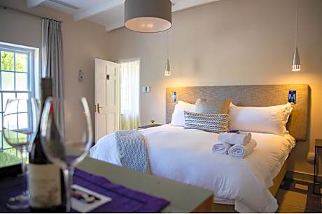Superior King Suite