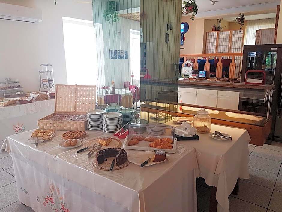 Hotel Meris