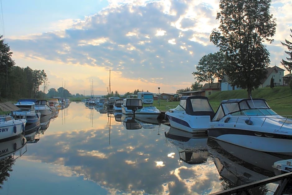 Domki w porcie Zielony Gaj