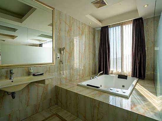 The Sun Boutique Hotel