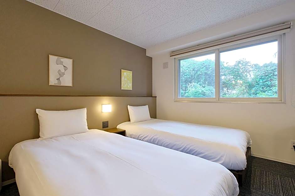 UCHI Living Stay Otaru Suitengu