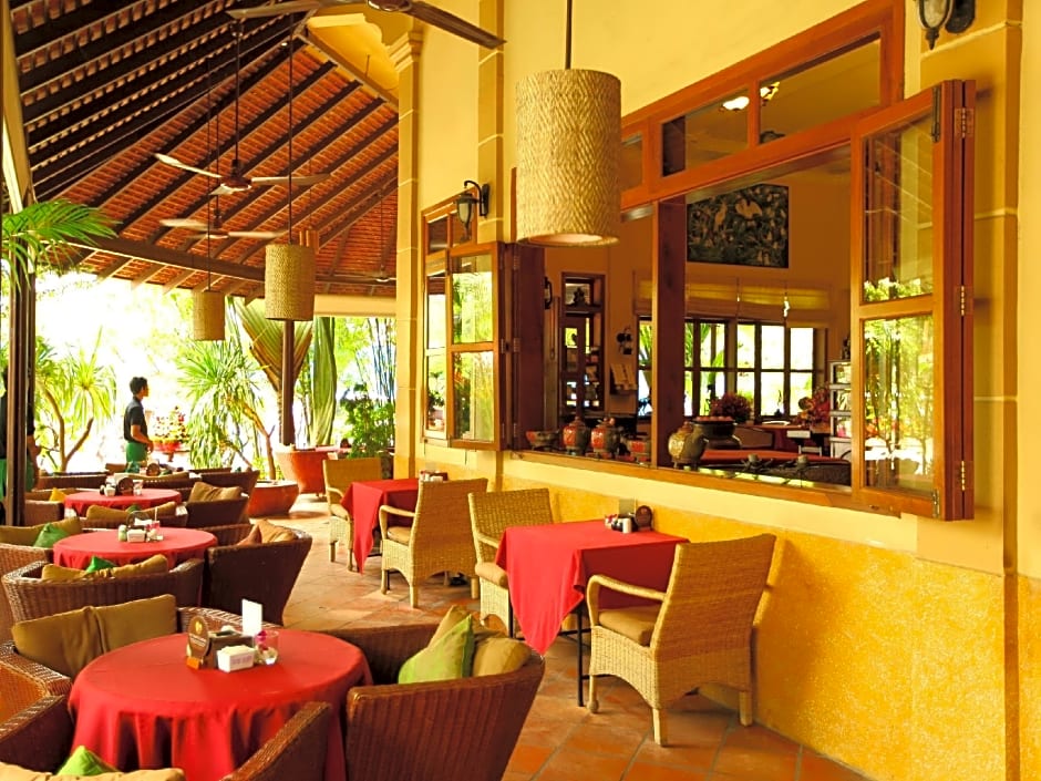 Maison Arnica Hotel and Restaurant 