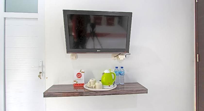 Capital O 91665 D'prof Exclusive Guesthouse