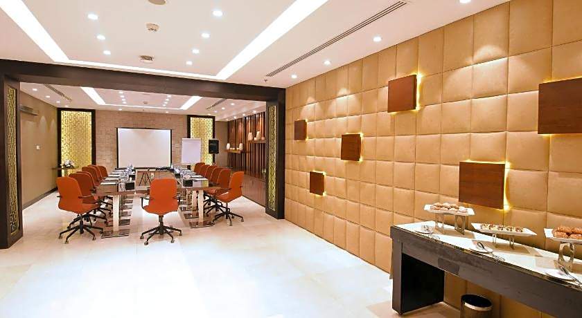 Best Western Plus Fursan Hotel