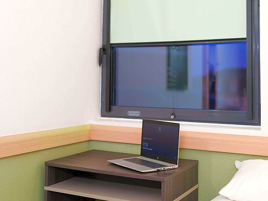 ibis budget Saint-Quentin Centre Gare