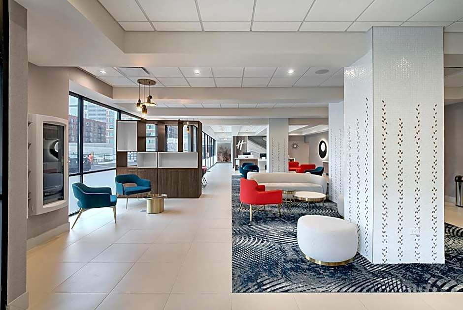 Holiday Inn Hotel & Suites Chicago - Downtown By IHG