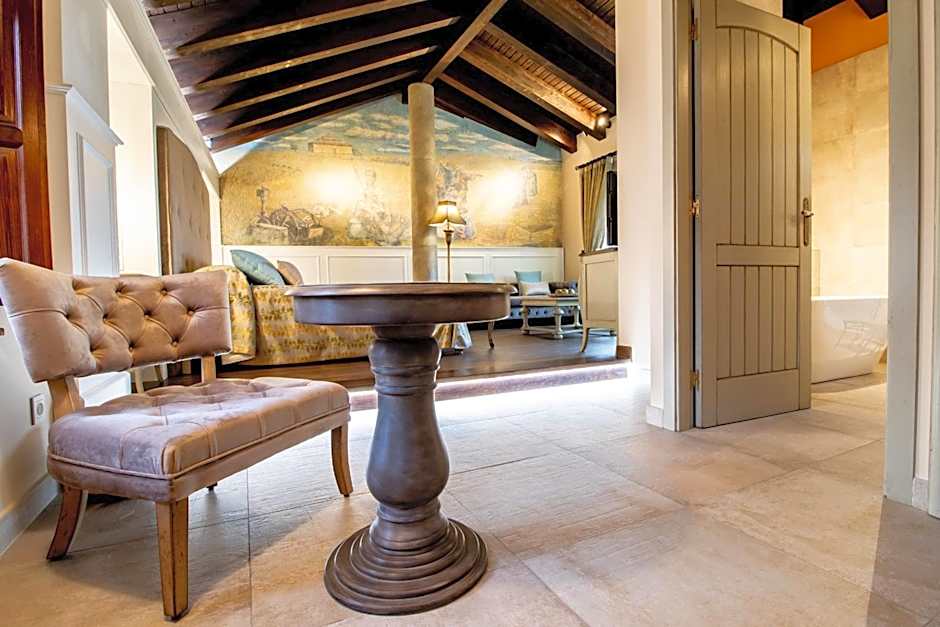Posada Los Condestables Hotel & Spa