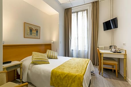 Hotel Busby