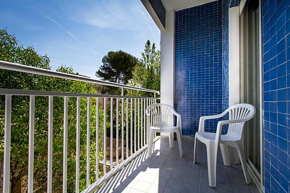 Hotel Desire'