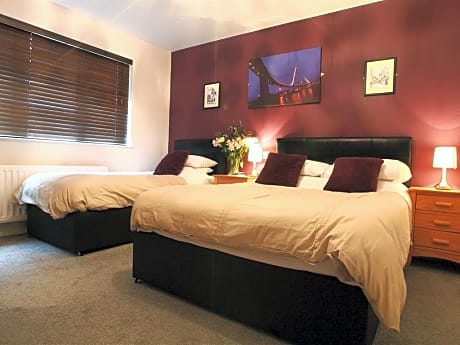 Abbey Bed And Breakfast