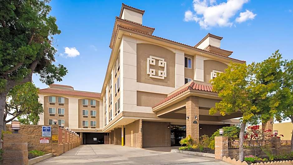 Best Western of Long Beach – Long Beach, CA