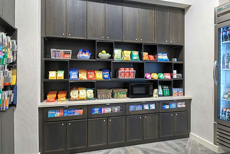 Delta Hotels by Marriott Muskegon Convention Center