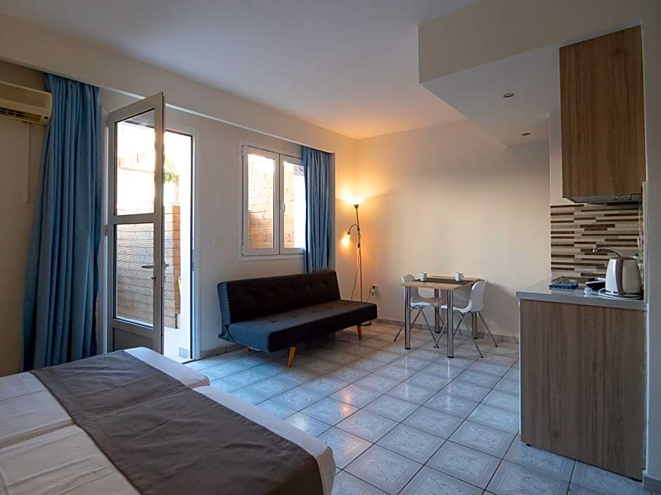 Aristo Apts