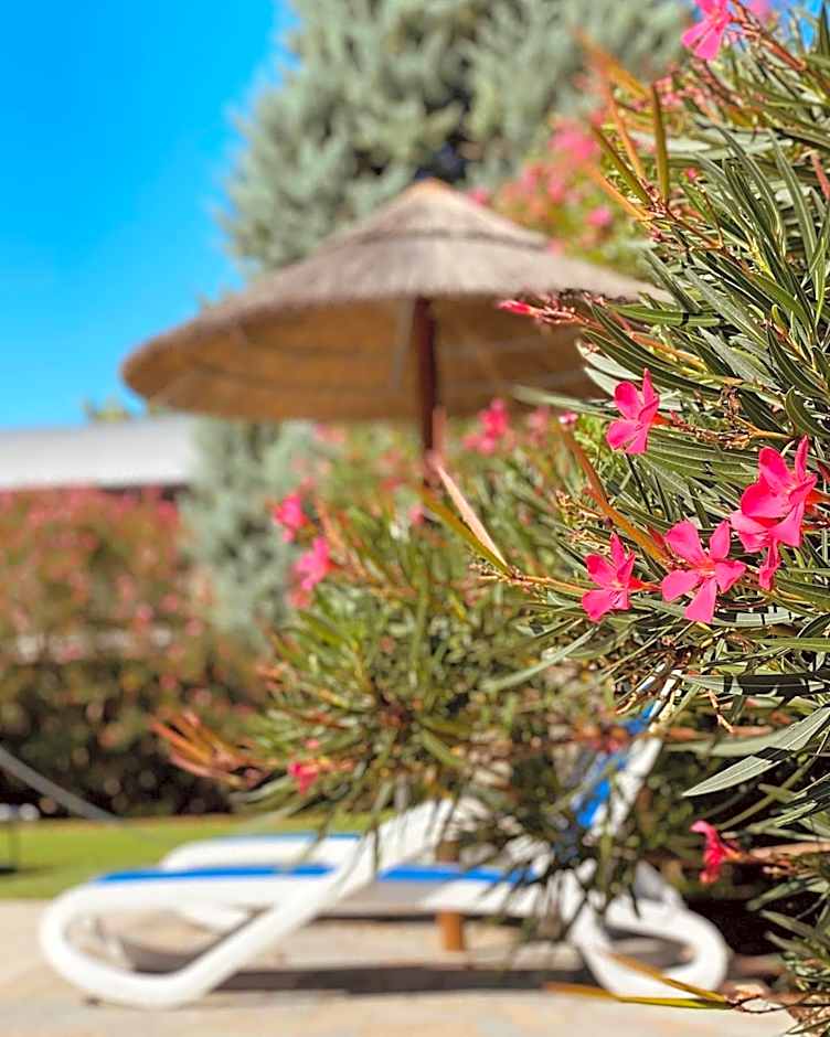 Hotel Isola Di Caprera