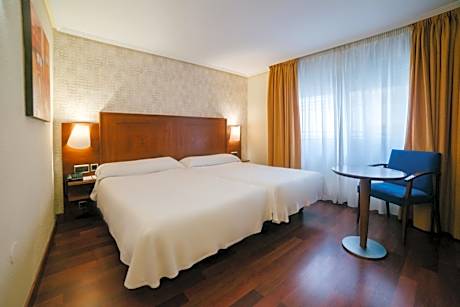 Double or Twin Room with Parking