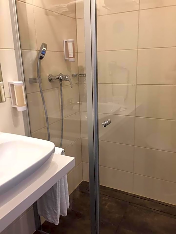 Novina Sleep Inn Herzogenaurach