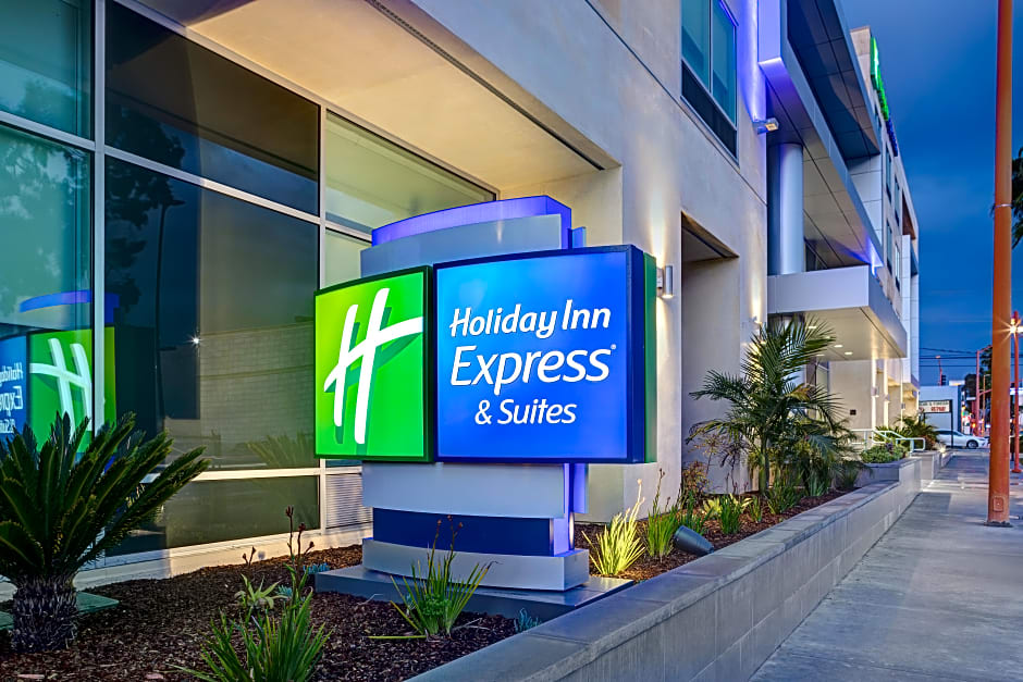 Holiday Inn Express and Suites GLENDALE DOWNTOWN
