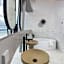 Vilnius TV Tower Apartments DEBESYS