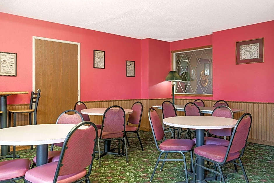 Days Inn by Wyndham West-Eau Claire