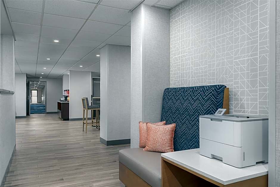 Hampton Inn By Hilton Altoona