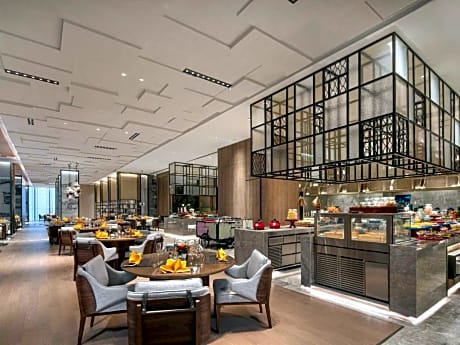 Pullman Huai'an Falcon