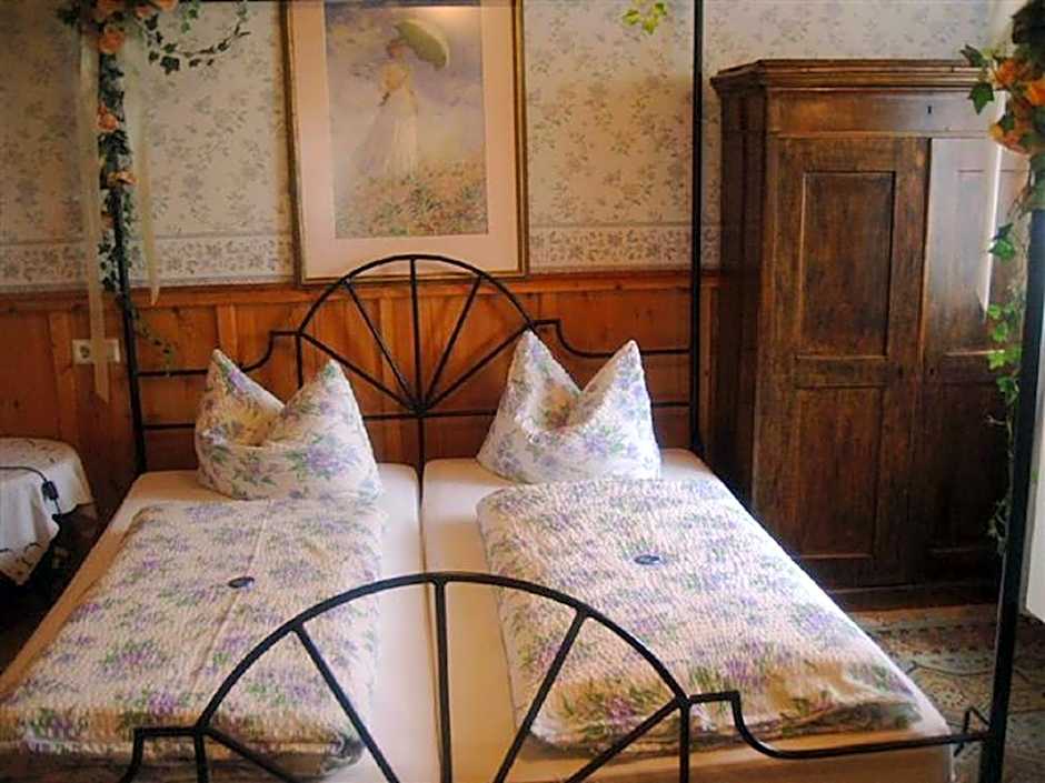 Alte Schreinerei-Auberge Harlekin