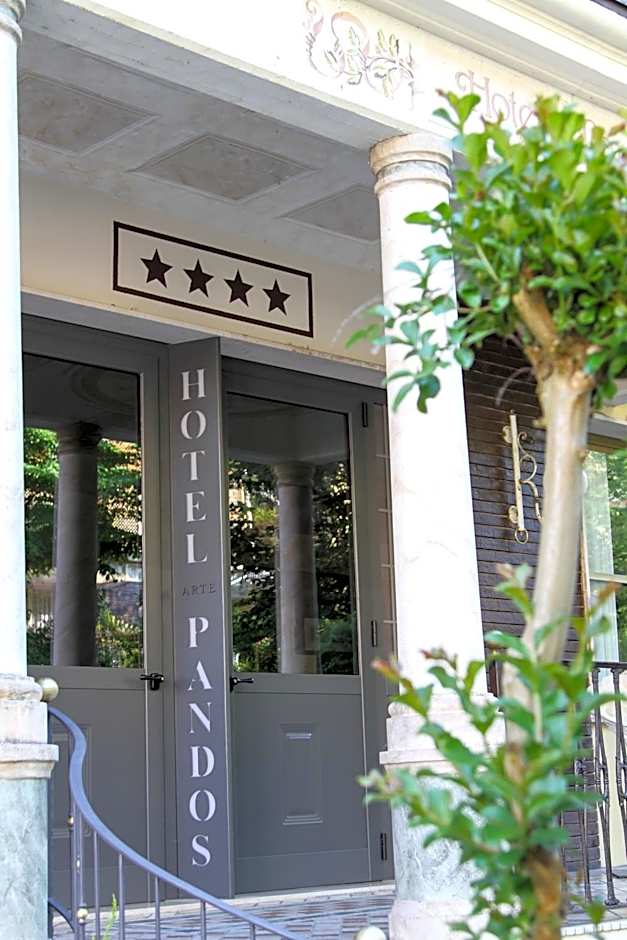 Art Hotel Pandos