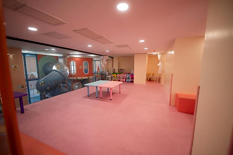 Flushing Garden Hotel