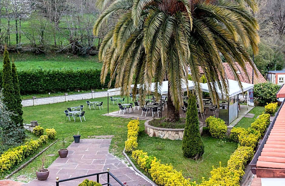 Hotel La Terraza De Puente Viesgo