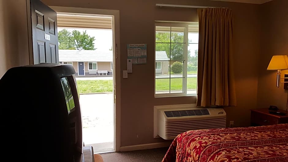 Pacific Motel