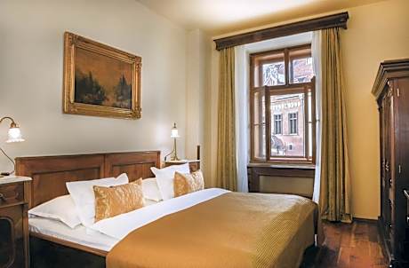 Deluxe Double Room with View