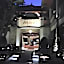 Super OYO Townhouse Oak Maxi Hotel Legian