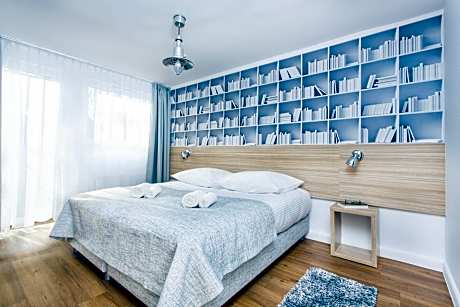 Deluxe Room (2 Twin Beds)