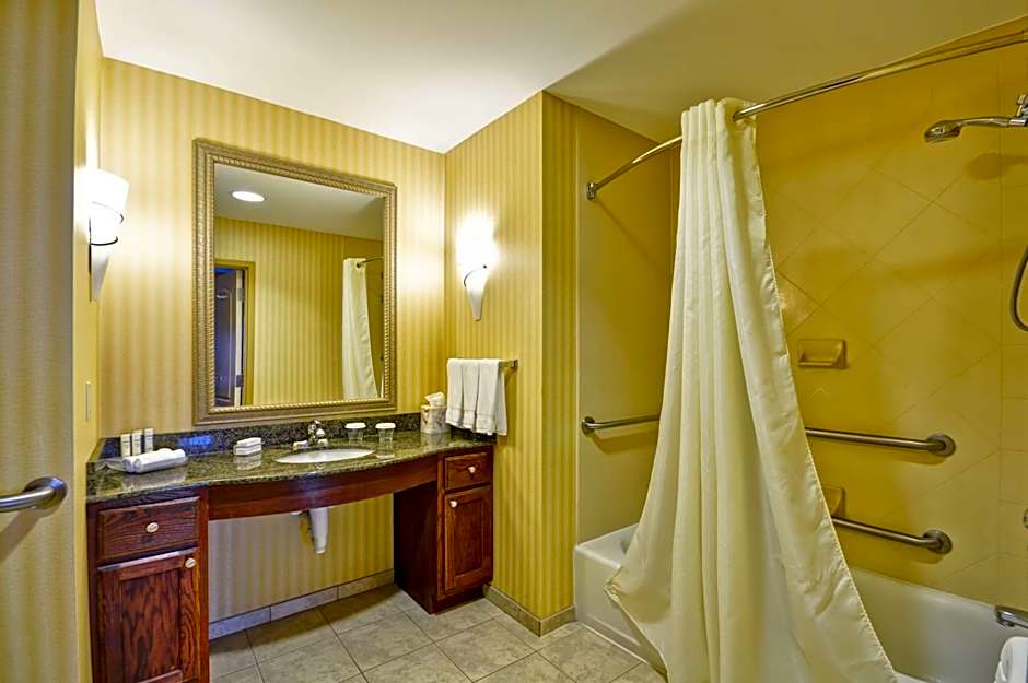 Homewood Suites By Hilton Tulsa South
