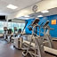 Comfort Suites Maingate East