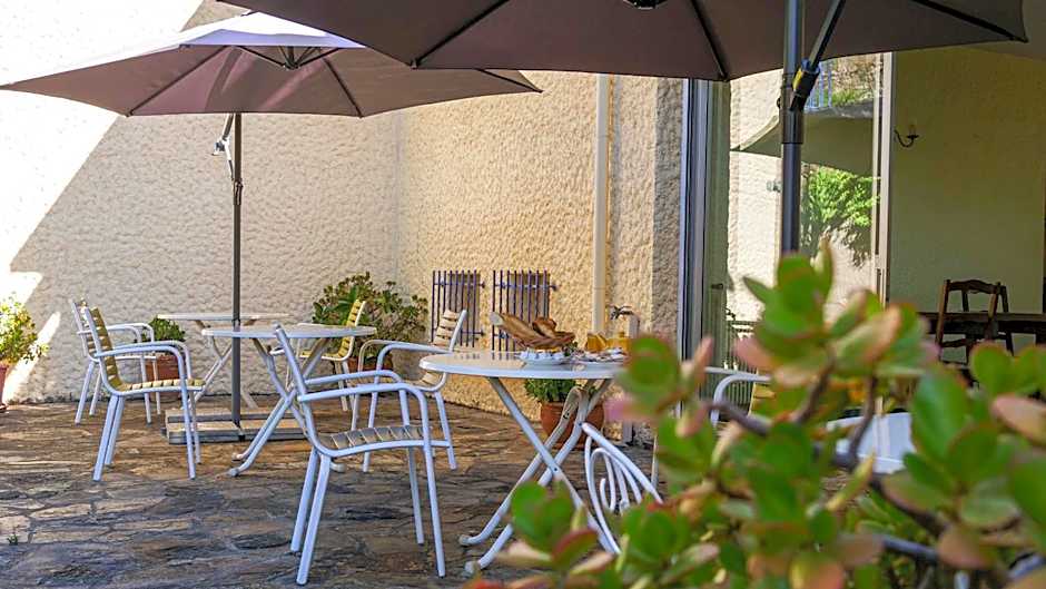 Hôtel AMBEILLE Vue Mer