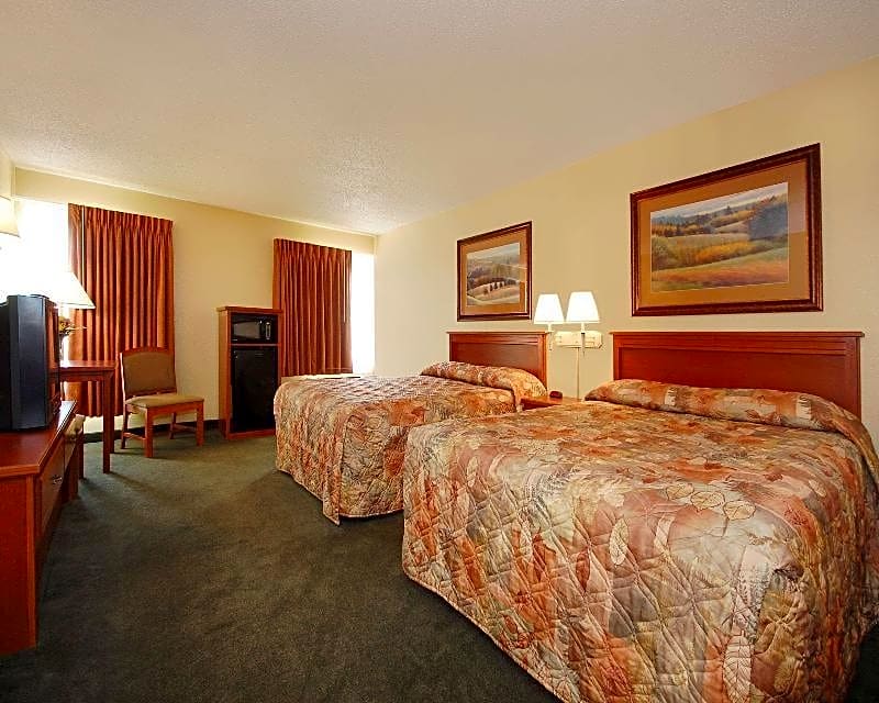 Rodeway Inn & Suites Kearney