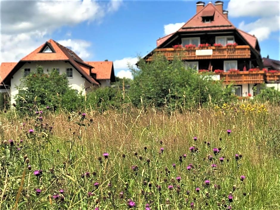 Hotel Zartenbach B&B