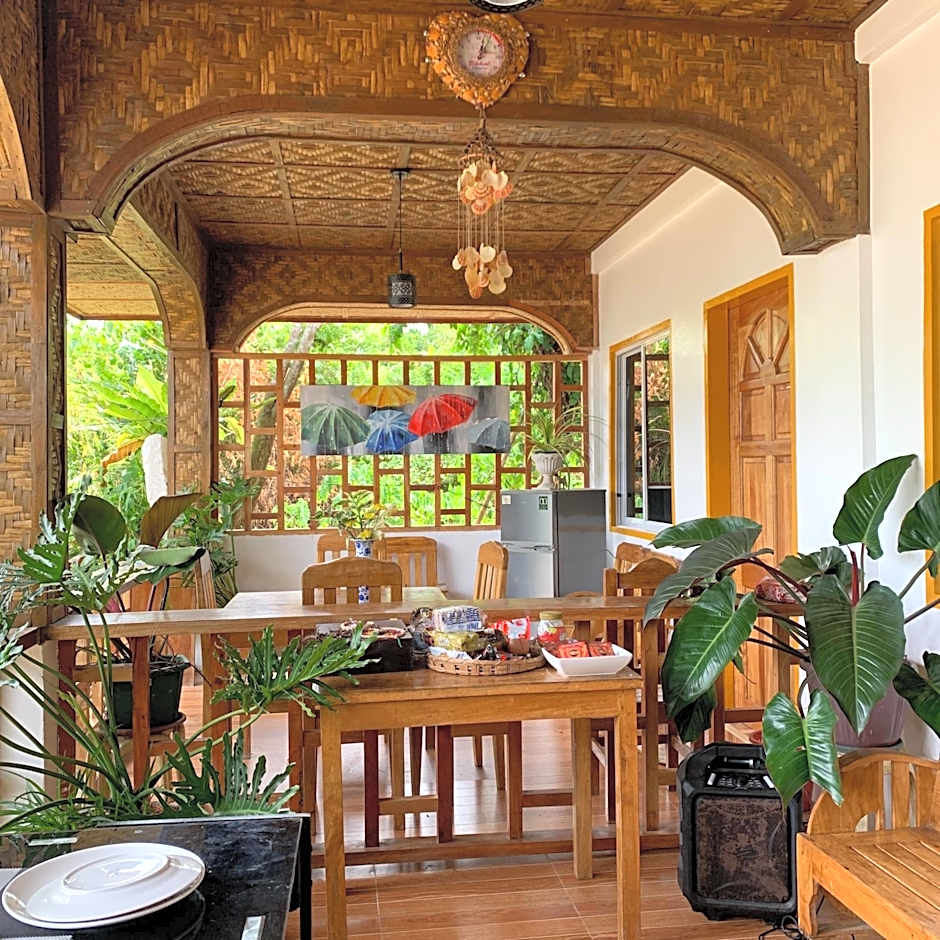 Domos Native Guest House