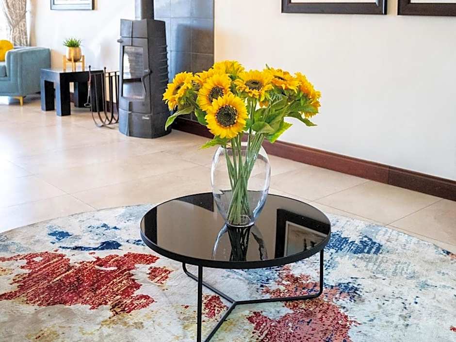 One O Eight Boutique Hotel