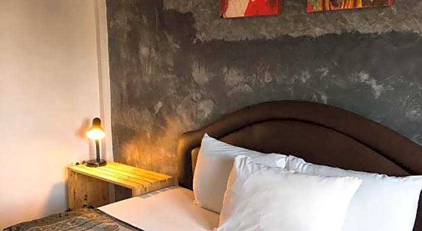Sritrang Hotel