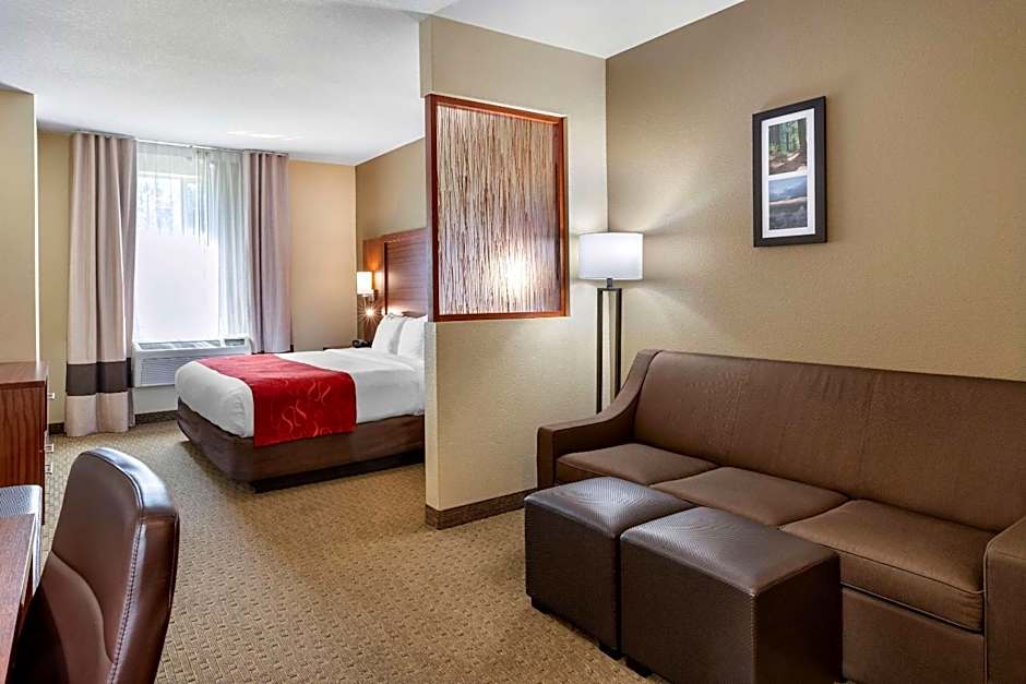 Comfort Suites Eugene