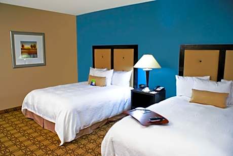 Queen Room with Two Queen Beds - Mobility and Hearing Access/Non-Smoking