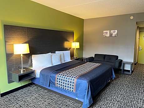 King Suite with Sofa Bed - Non-Smoking